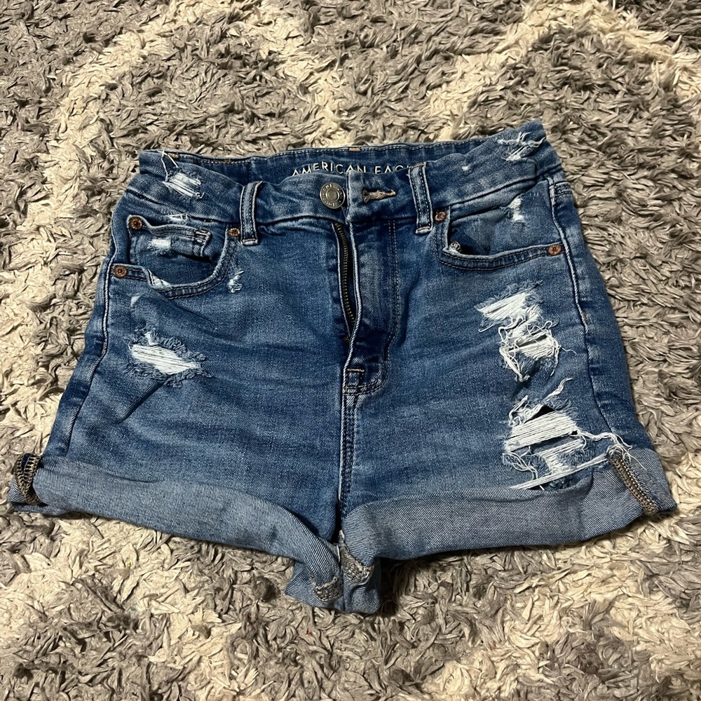 American Eagle Super Stretch Women’s Jean Shorts.